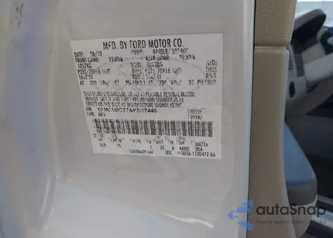 2010 Ford Escape Xls from USA, damaged, VIN 1FMCU0C77AKD37440